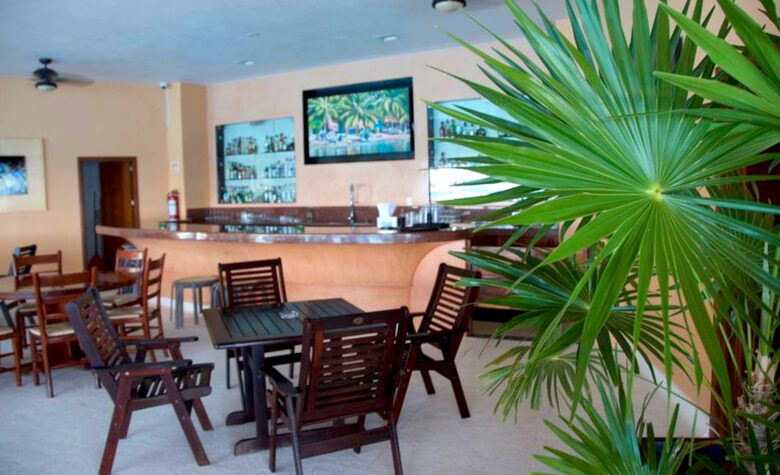 Pacific Paradise - Ixtapa de Azueta, Mexico