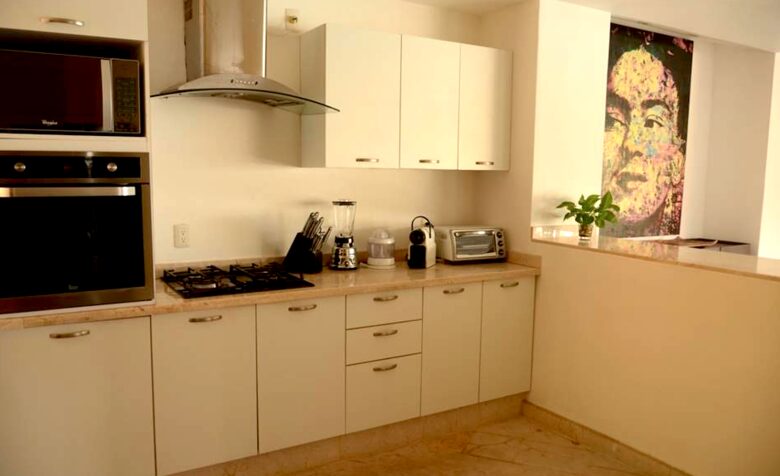 Pacific Paradise - Ixtapa de Azueta, Mexico