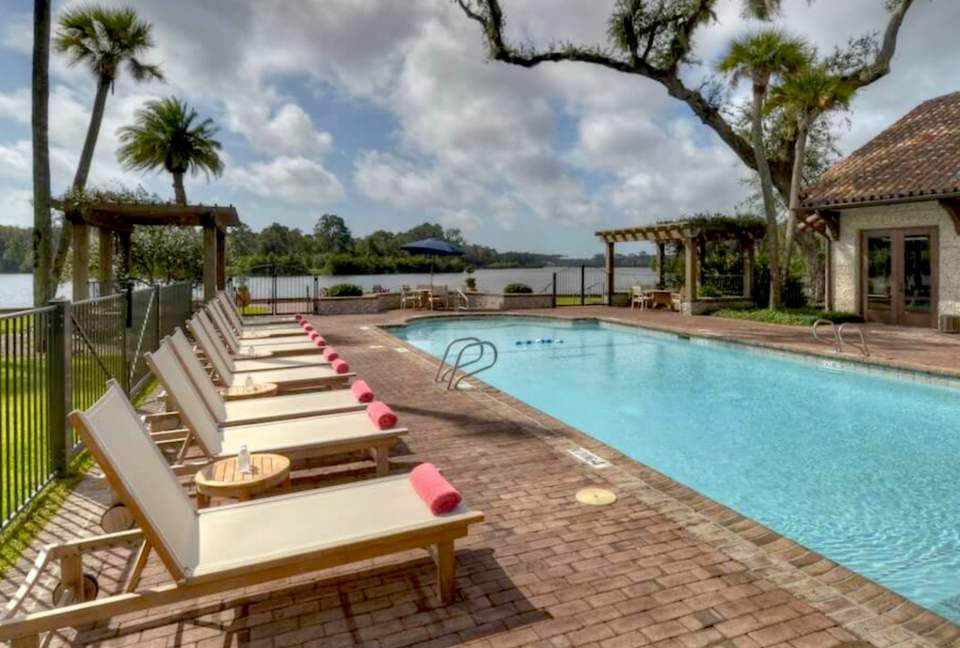 Frederica Golf Club - Four Bedroom Luxury Cottages - Saint Simons Island, Georgia