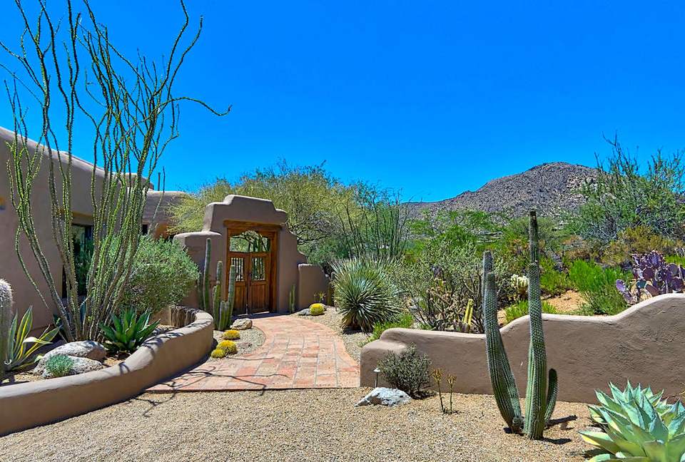 Sonoran Desert Beauty - Scottsdale, Arizona