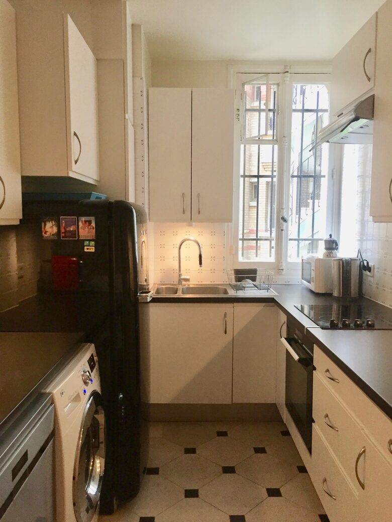 Saxe-Breteuil, Paris 7th - Paris, France