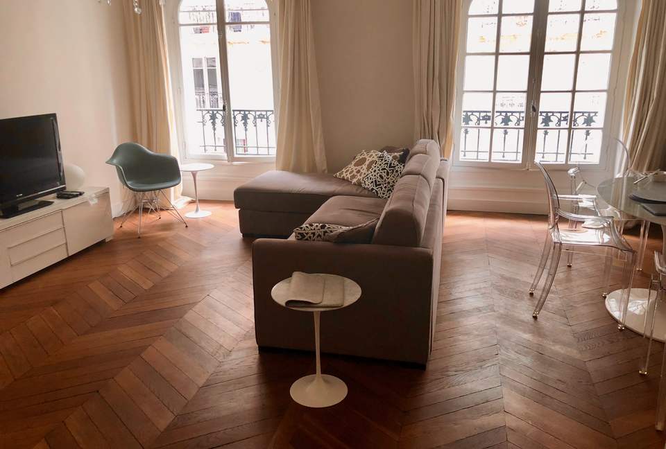 Saxe-Breteuil, Paris 7th - Paris, France