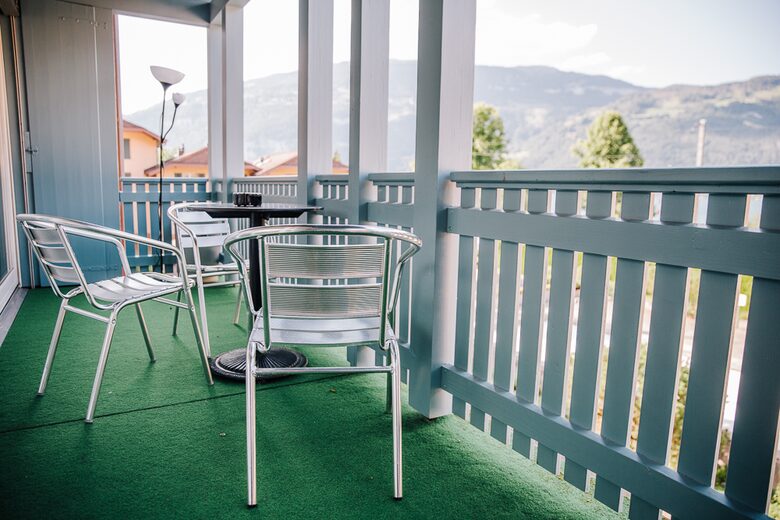 Home on Lake Thun - Daerlingen, Switzerland