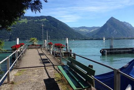 Home on Lake Thun - Daerlingen, Switzerland