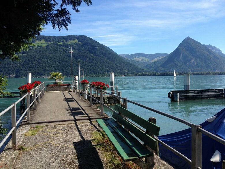 Home on Lake Thun - Daerlingen, Switzerland