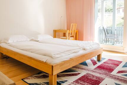 Home on Lake Thun - Daerlingen, Switzerland