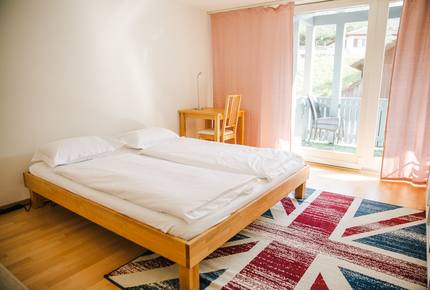 Home on Lake Thun - Daerlingen, Switzerland