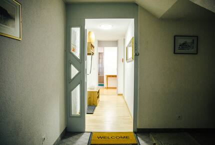 Home on Lake Thun - Daerlingen, Switzerland