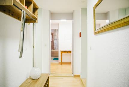 Home on Lake Thun - Daerlingen, Switzerland