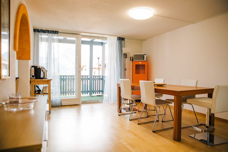 Home on Lake Thun - Daerlingen, Switzerland