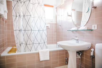 Home on Lake Thun - Daerlingen, Switzerland