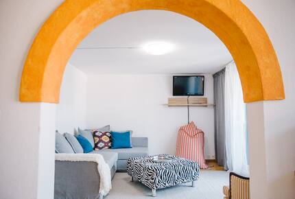 Home on Lake Thun - Daerlingen, Switzerland