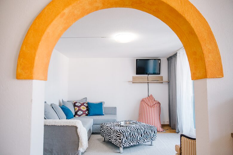 Home on Lake Thun - Daerlingen, Switzerland