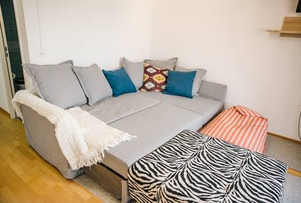 Home on Lake Thun - Daerlingen, Switzerland