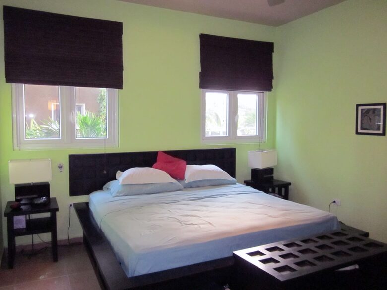 Luxury Waterfront in the West End - West End, Honduras