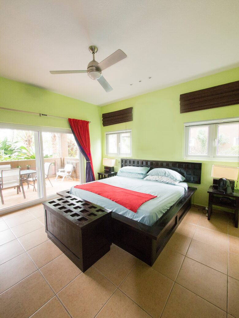 Luxury Waterfront in the West End - West End, Honduras