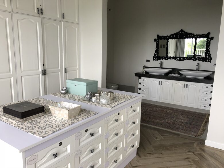 Villa La Nuvola (The Cloud) - Manila (Greater Manila), Philippines