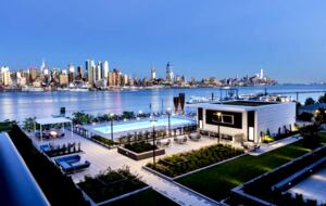 Million Dollar Manhattan View - Short Ferry to Manhattan! - Weehawken, New Jersey