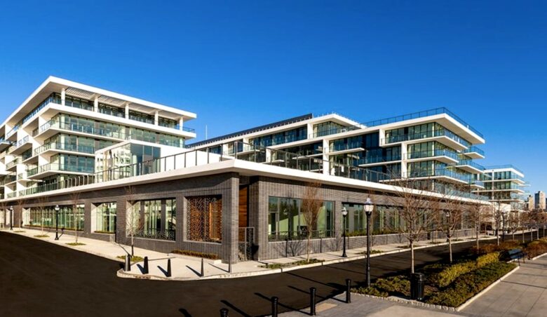 Million Dollar Manhattan View - Short Ferry to Manhattan! - Weehawken, New Jersey