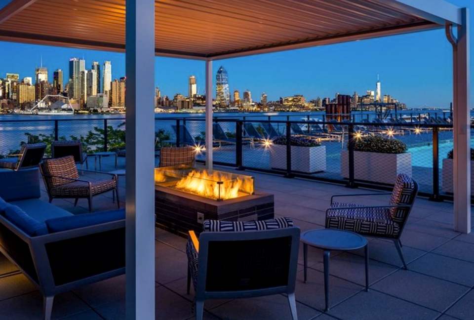 Million Dollar Manhattan View - Short Ferry to Manhattan! - Weehawken, New Jersey