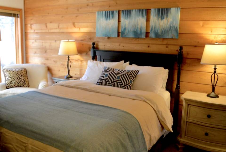 queen bedroom with views to creek- bedroom #2