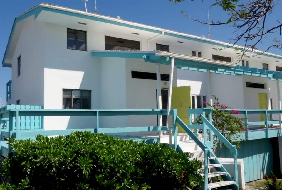 Beautiful Overwater Townhouse - Great Harbour Cay, Bahamas
