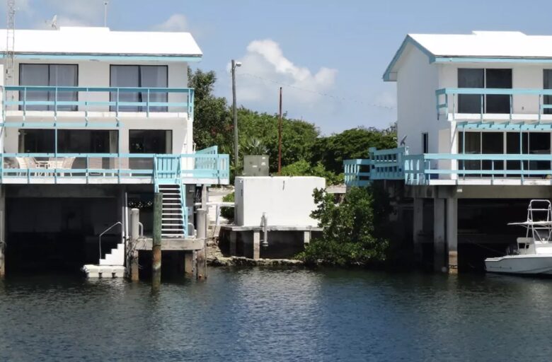 Beautiful Overwater Townhouse - Great Harbour Cay, Bahamas