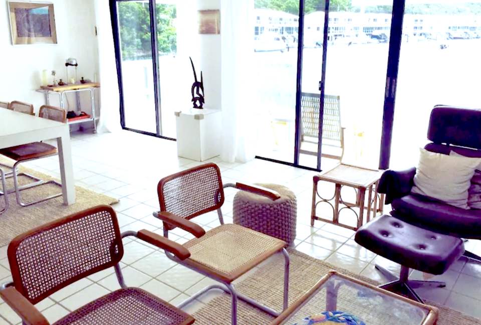 Beautiful Overwater Townhouse - Great Harbour Cay, Bahamas