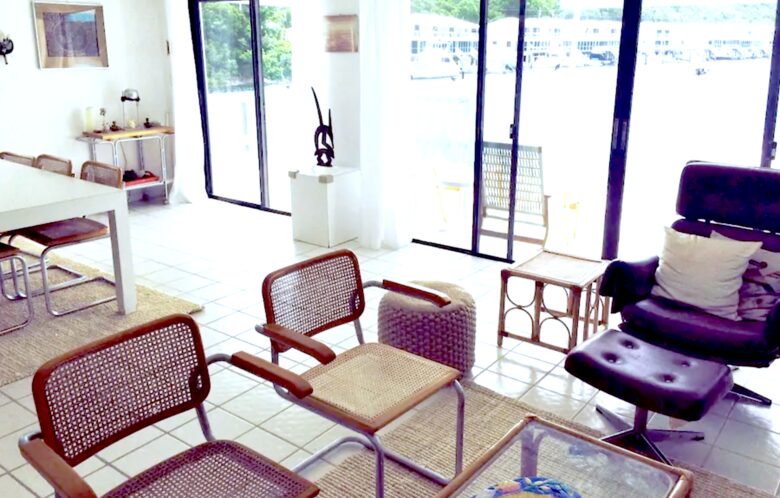 Beautiful Overwater Townhouse - Great Harbour Cay, Bahamas