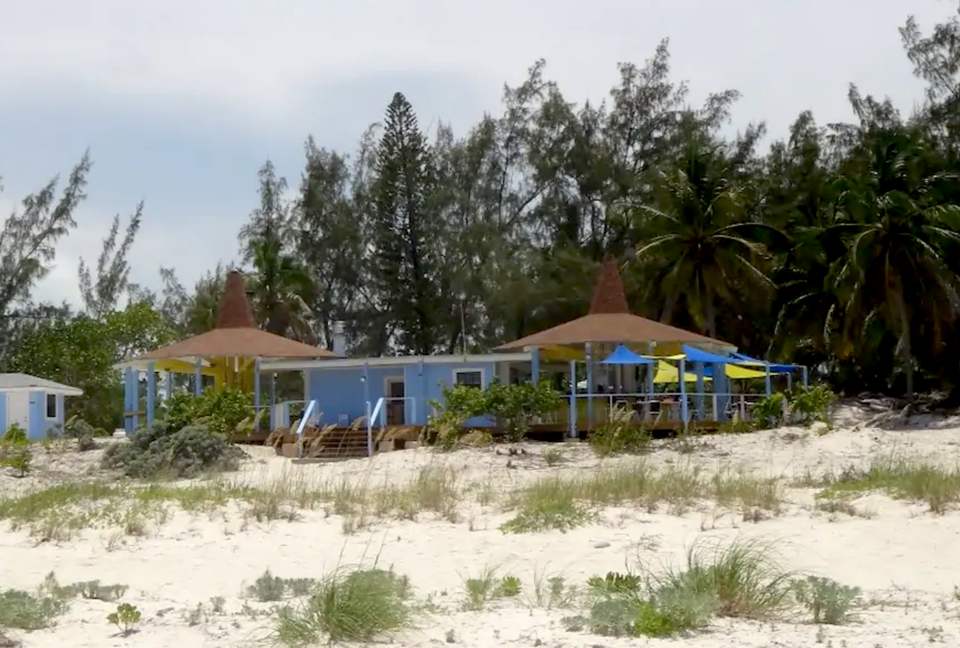 Beautiful Overwater Townhouse - Great Harbour Cay, Bahamas