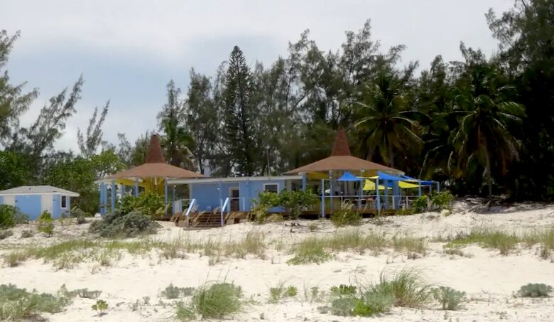 Beautiful Overwater Townhouse - Great Harbour Cay, Bahamas