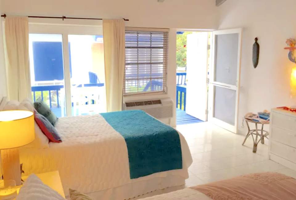 Beautiful Beachfront Double Villa - Great Harbour Cay, Bahamas