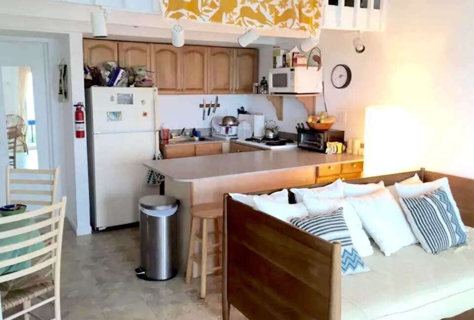 Beautiful Beachfront Double Villa - Great Harbour Cay, Bahamas