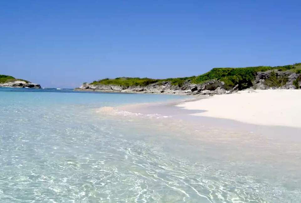 Beautiful Beachfront Double Villa - Great Harbour Cay, Bahamas