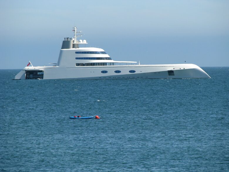 Malibu Beach Bungalow - Malibu, California
