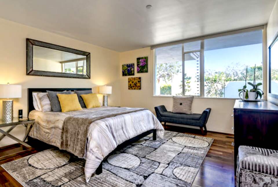 Santa Barbara Vista Retreat - Santa Barbara, California