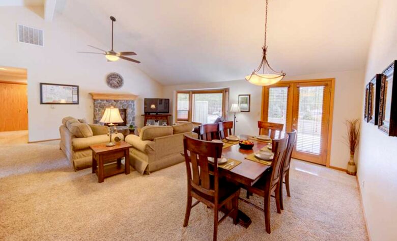 Sunriver Retreat - Sunriver, Oregon