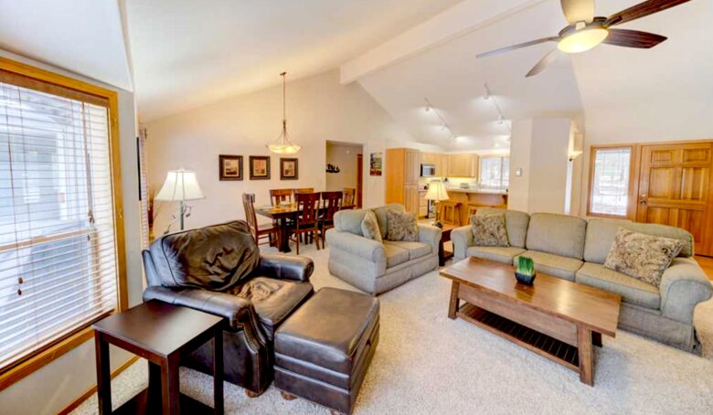 Sunriver Retreat - Sunriver, Oregon