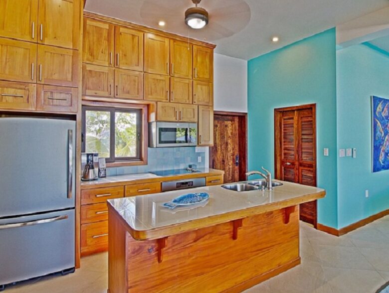 First Floor Full Kitch