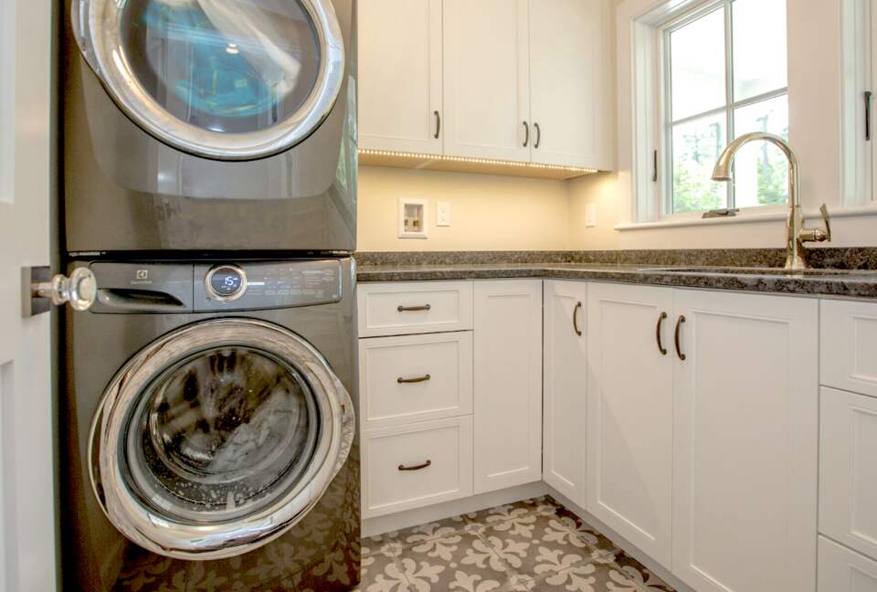 Rice Point Waterfront Luxury - East Boothbay, Maine