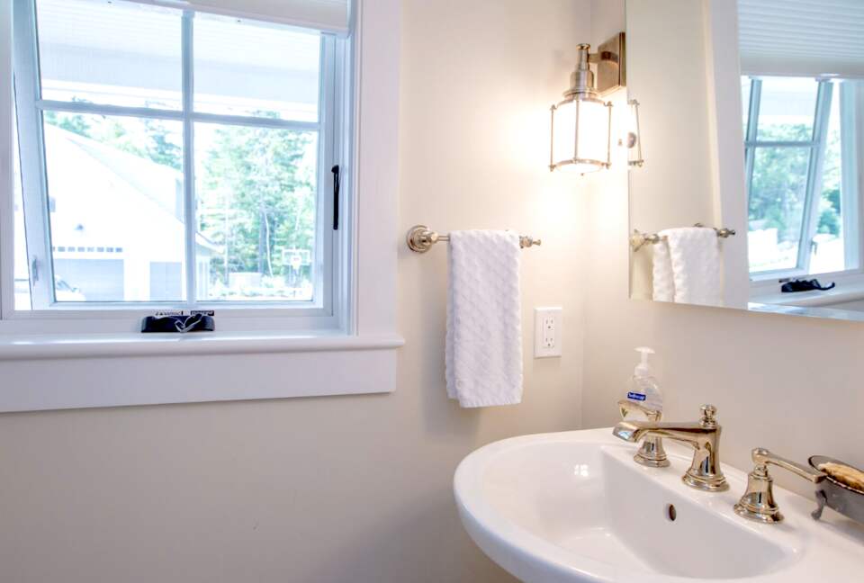 Rice Point Waterfront Luxury - East Boothbay, Maine