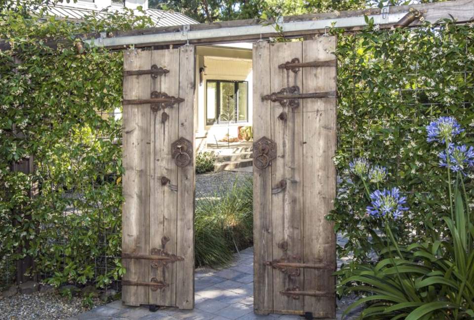 Castle Retreat and Cottage - Sonoma, California