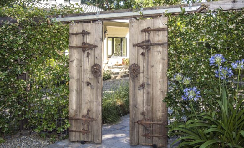 Castle Retreat and Cottage - Sonoma, California