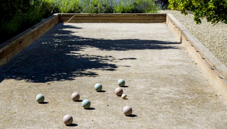 Castle Retreat and Cottage - Sonoma, California