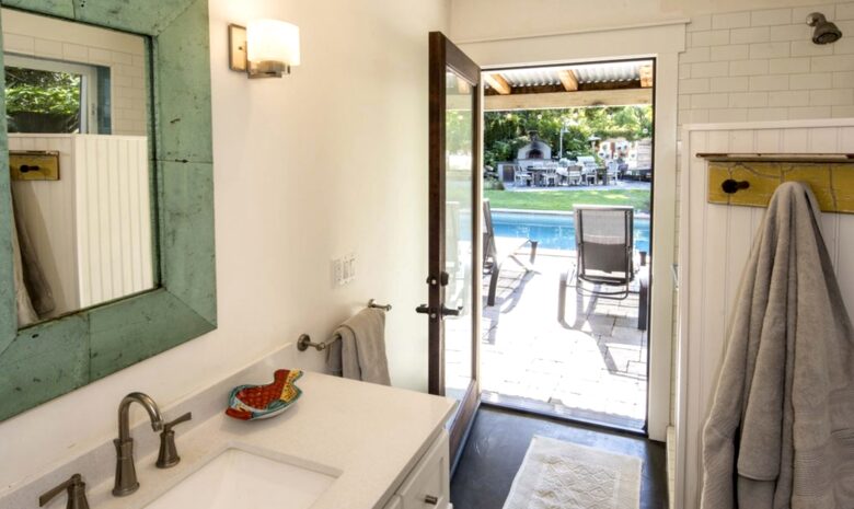 Castle Retreat and Cottage - Sonoma, California