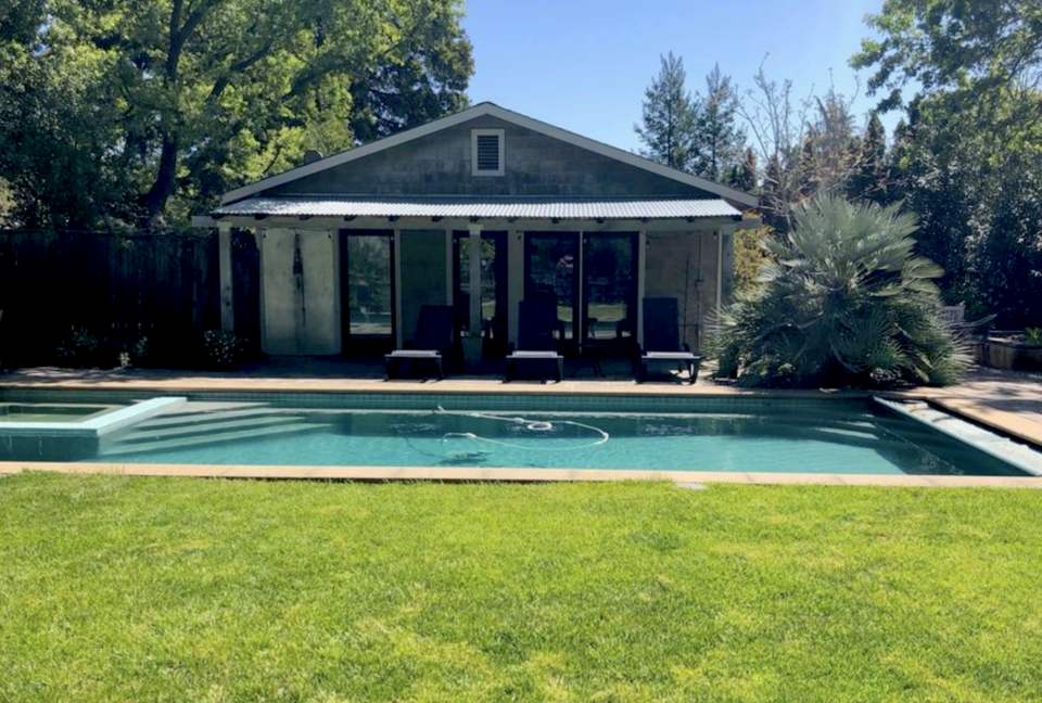 Castle Retreat and Cottage - Sonoma, California