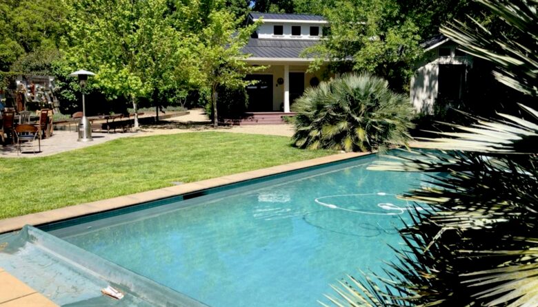 Castle Retreat and Cottage - Sonoma, California