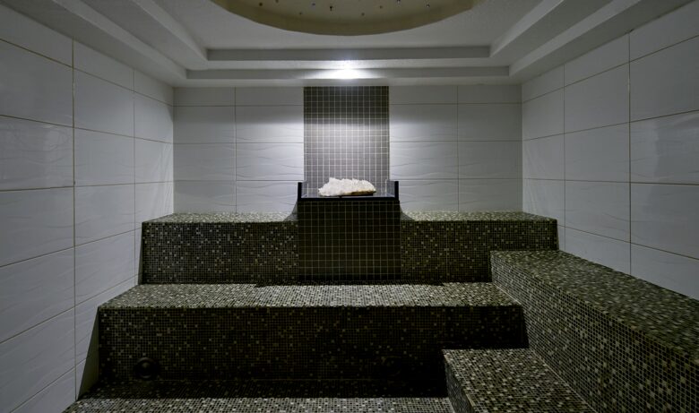 Ocean View Carillon Luxury Wellness Resort - Miami Beach, Florida