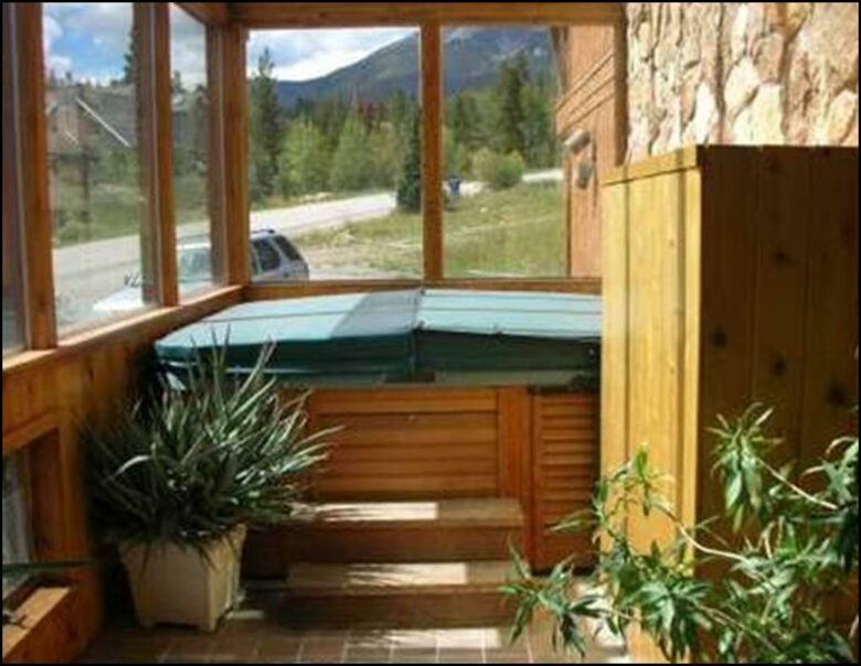 Royal Buffalo - Silverthorne, Colorado