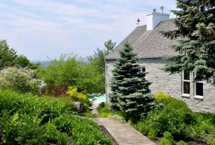 Ile d'Orléans Mansion (near Old Quebec City) - Ste-Pétronille, Canada